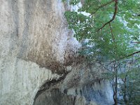 Un beau surplomb, pas remarqué à l'aller ...